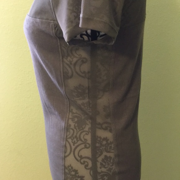 Ladies Sz M Express s/s Olive color t-shirt EUC - Picture 3 of 4